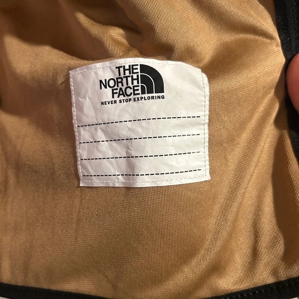 The North Face Full Zip Polartec Jacket Almond Butter Youth/Teen XL (14/16)